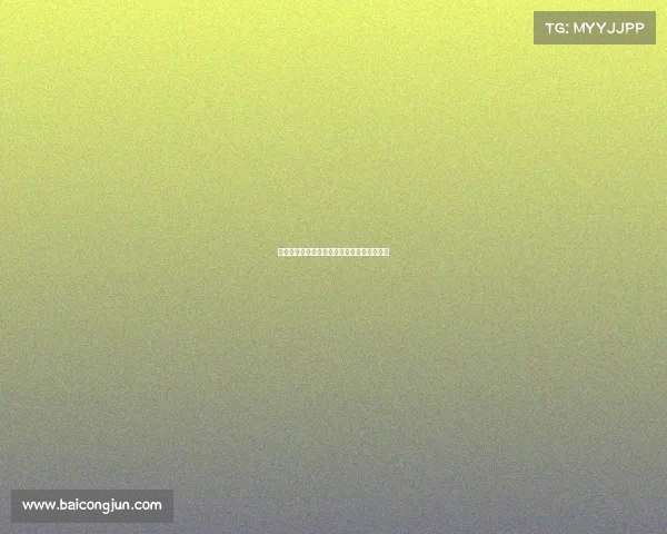 远射破门绝妙技：精准弧线撕开防线攻破球门